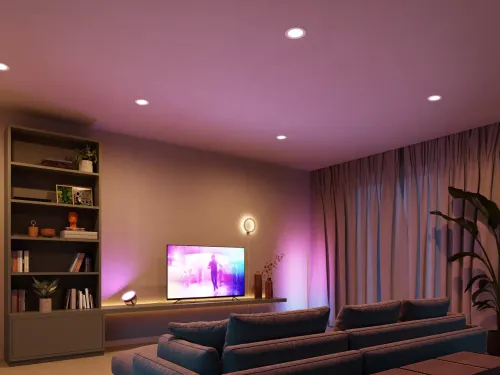Không gian ánh sáng trắng và màu Hue Slim Downlight L